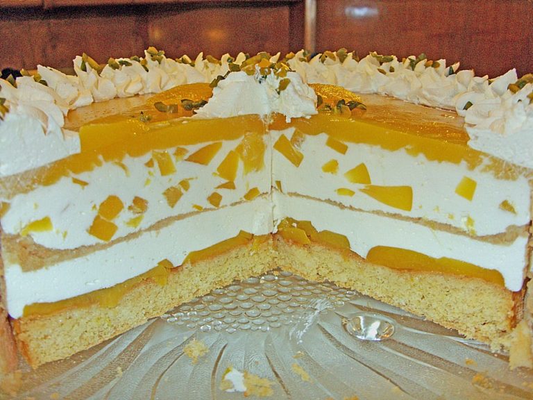Pfirsich – Joghurt – Torte - Sweetrecipes