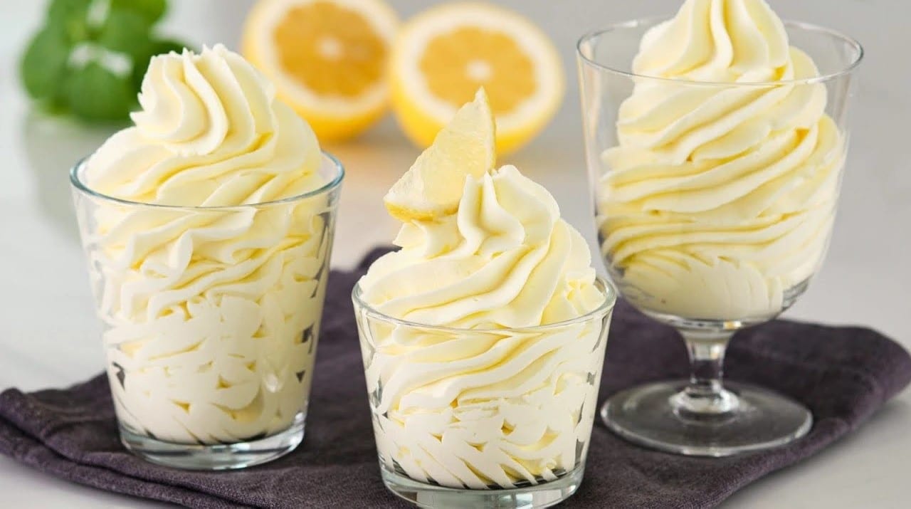 Weihnachts Zitronencreme mit Joghurt in 3 Minuten - Einfach Nur Lecker